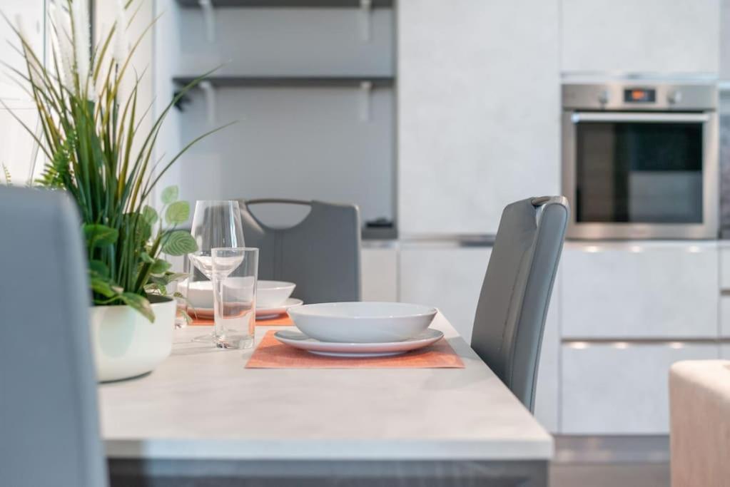 We Home - Uptown74 Bloom Apartment - Milano Esterno foto