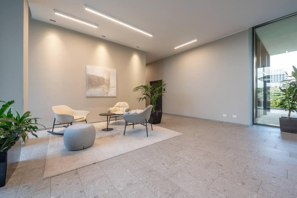 We Home - Uptown74 Bloom Apartment - Milano Esterno foto